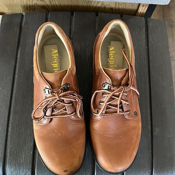 Alegria by PG Lite Oxford Shoes - Picture 4 of 8